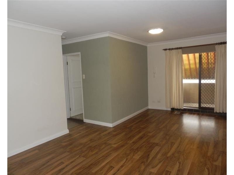 10/217 Derby Street, Penrith NSW 2750