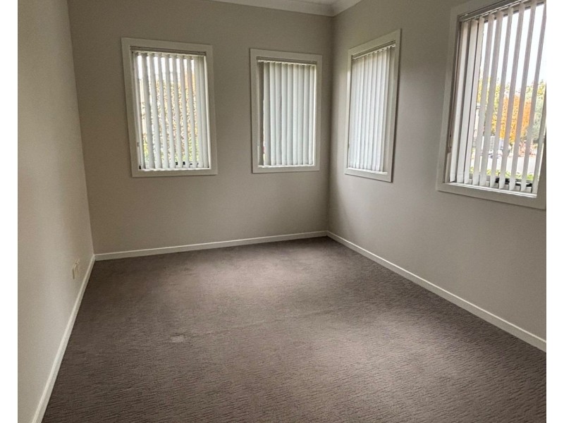 22 Bartlett Street, Penrith NSW 2750