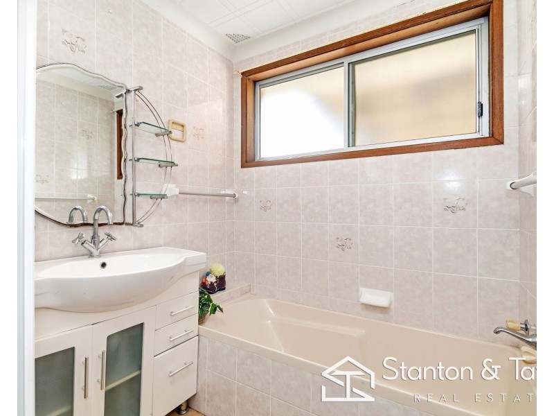 3 Government House Drive, Emu Plains NSW 2750