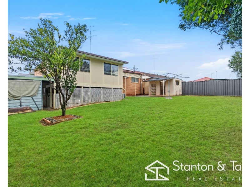 3 Government House Drive, Emu Plains NSW 2750