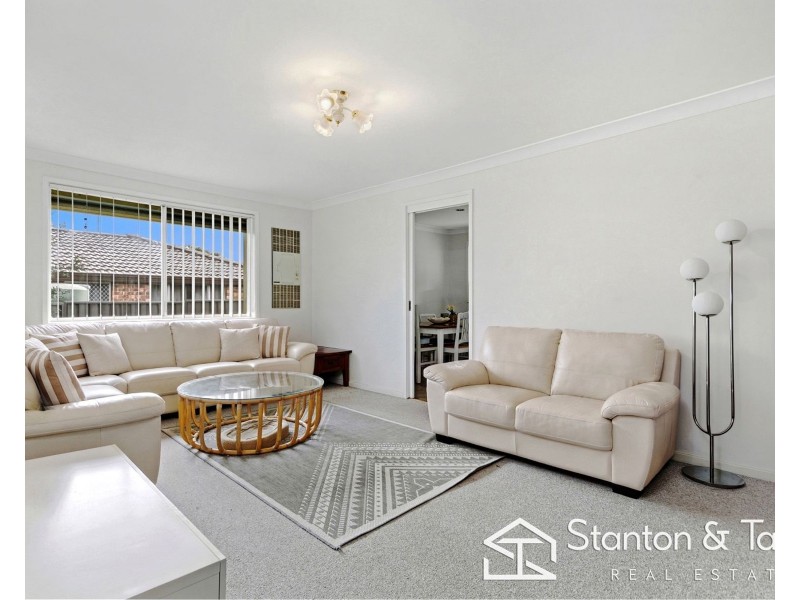 40 Greenway Drive, South Penrith NSW 2750