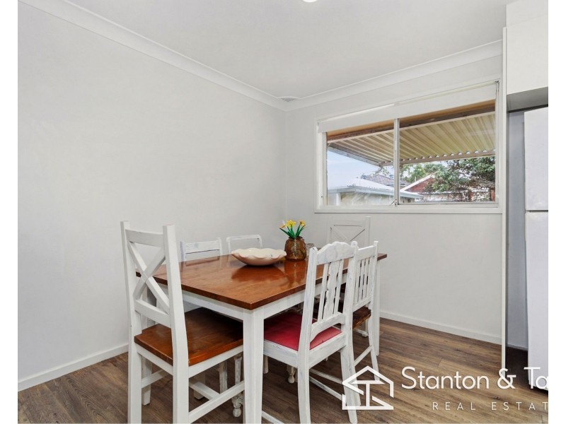 40 Greenway Drive, South Penrith NSW 2750