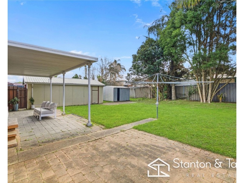 40 Greenway Drive, South Penrith NSW 2750