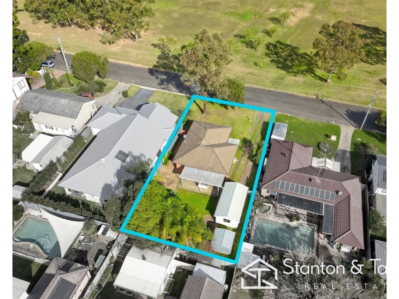 40 Greenway Drive, South Penrith NSW 2750