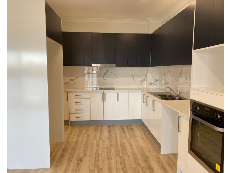 14/108 Lethbridge Street, Penrith NSW 2750
