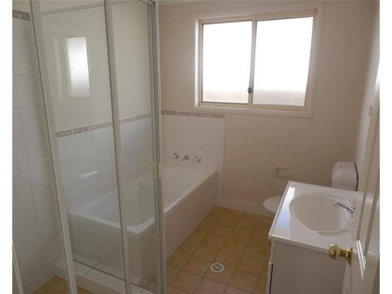 17 Bindee Close, Glenmore Park NSW 2745