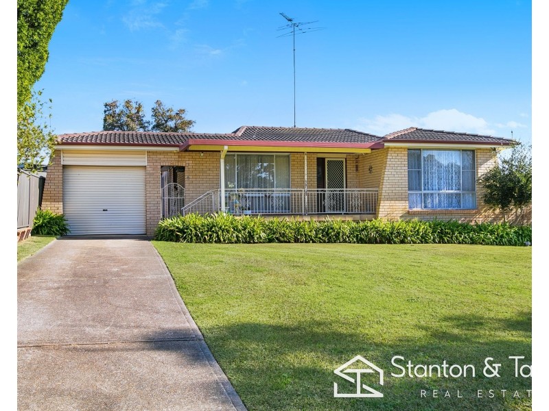 4 Cara Court, South Penrith NSW 2750