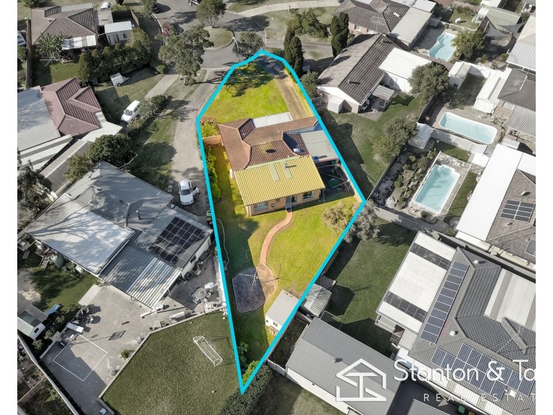 4 Cara Court, South Penrith NSW 2750