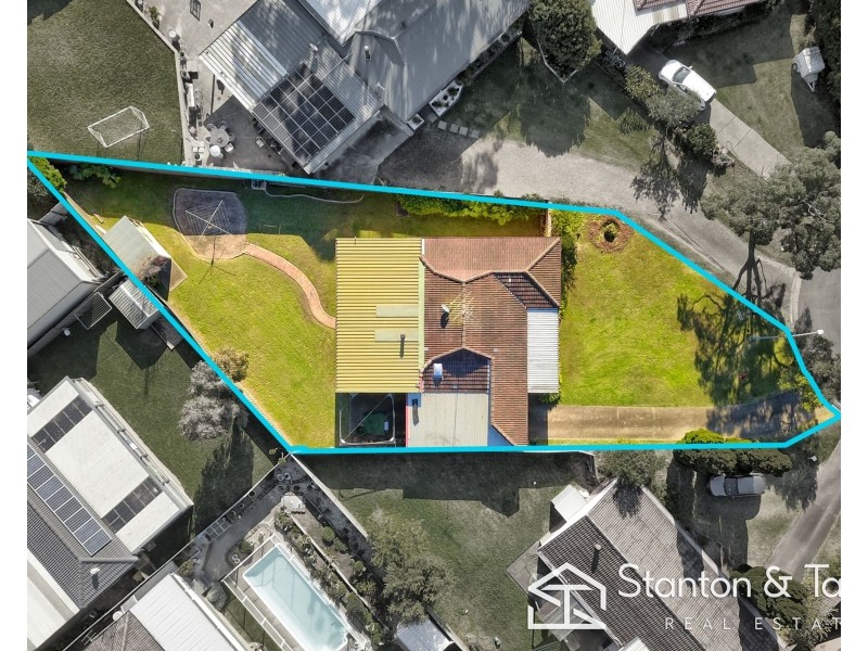 4 Cara Court, South Penrith NSW 2750
