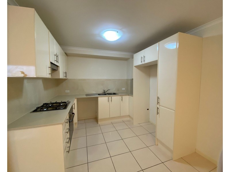 19/8 Colless Street, Penrith NSW 2750