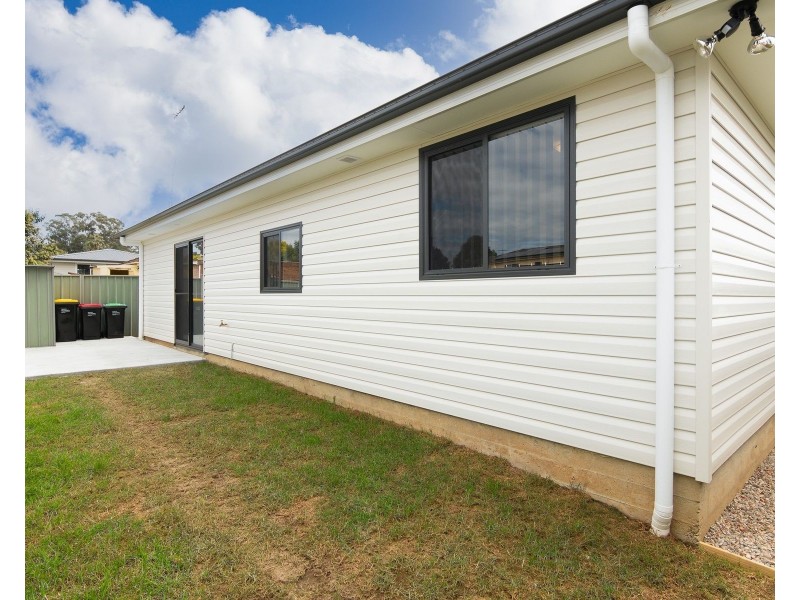 28A Windermere Avenue, Cambridge Park NSW 2747