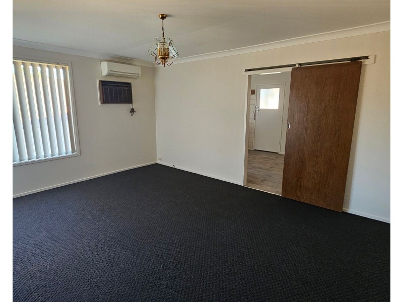 210 Victoria Street, Kingswood NSW 2747