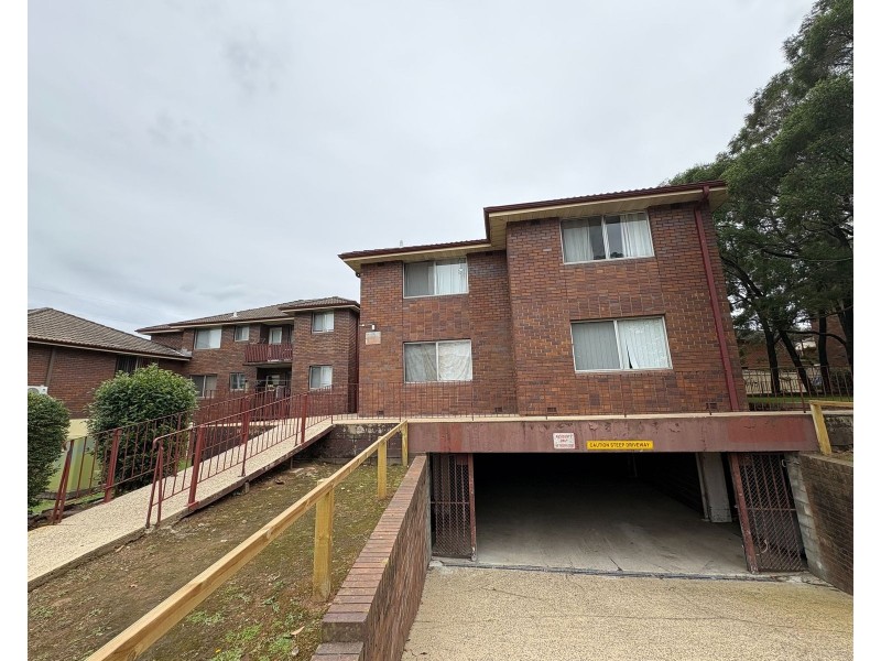 18/25 Haynes Street, Penrith NSW 2750