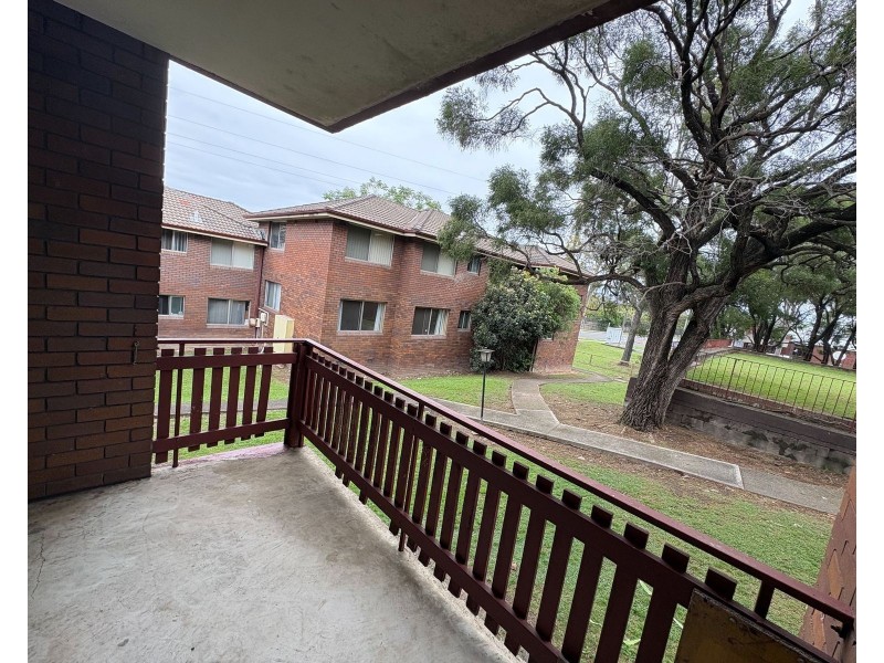 18/25 Haynes Street, Penrith NSW 2750
