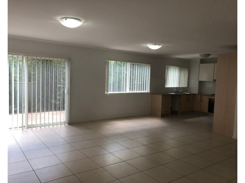 2/15-19 Rodley Avenue, Penrith NSW 2750