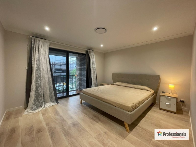 71 Orlagh Circuit, Riverstone NSW 2765