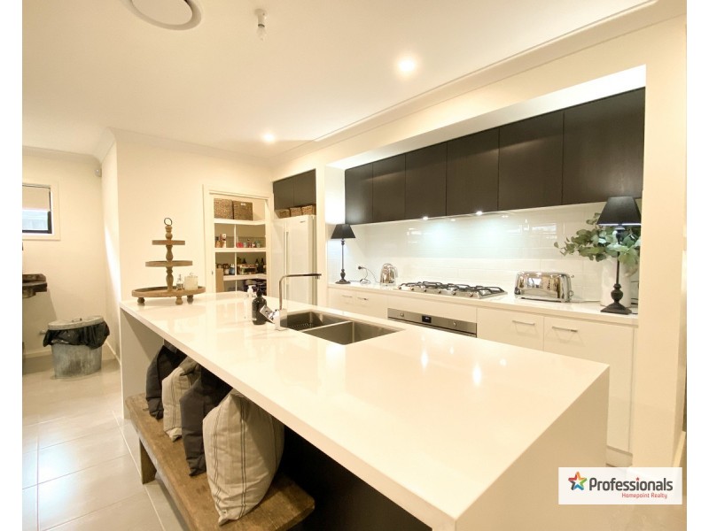 8 Prosper Street, Marsden Park NSW 2765