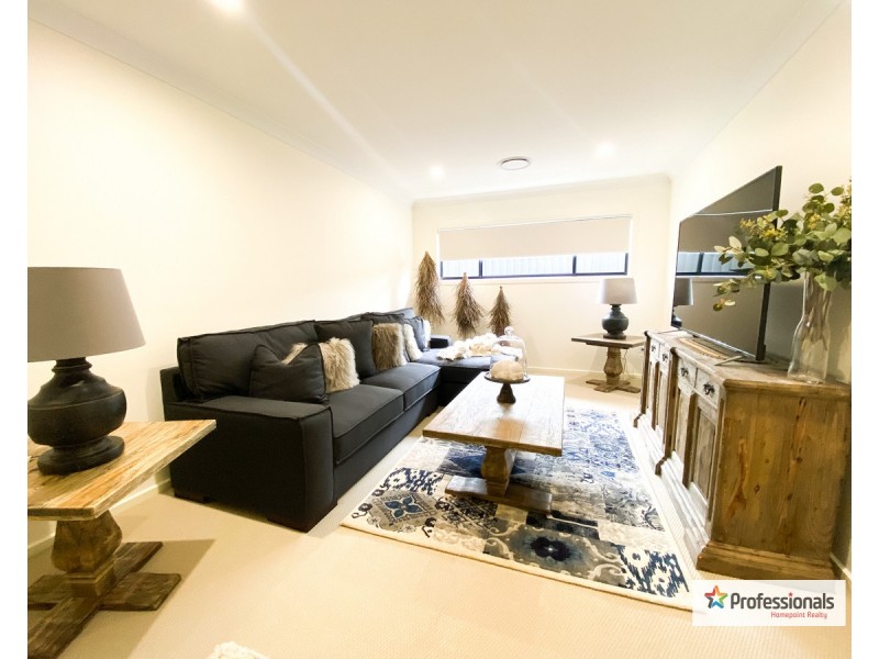 8 Prosper Street, Marsden Park NSW 2765