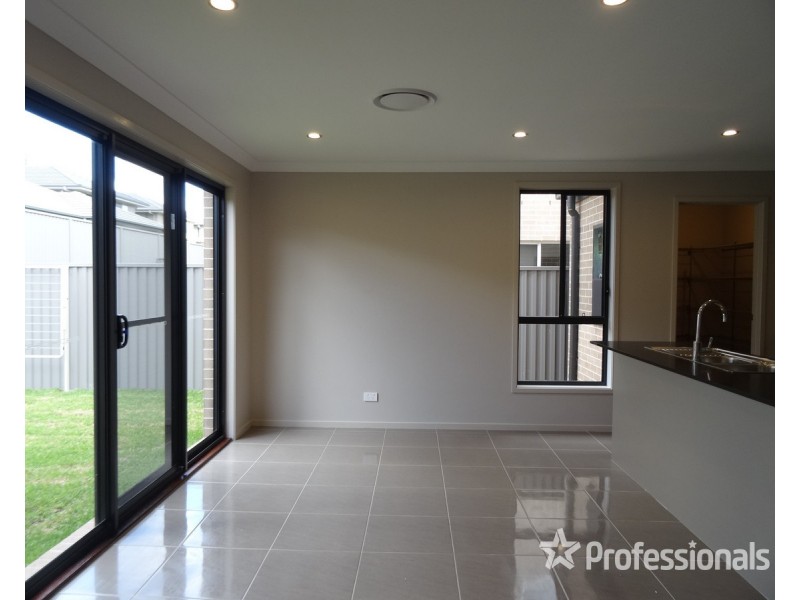 14 Annaluke Street, Riverstone NSW 2765