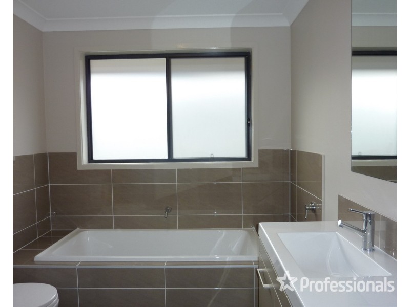 14 Annaluke Street, Riverstone NSW 2765