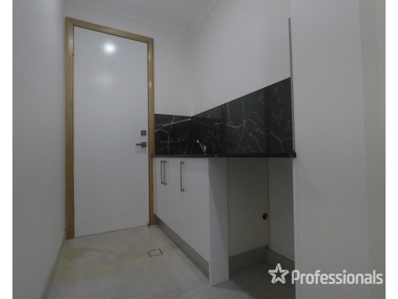 8 Dortmund Crescent, Marsden Park NSW 2765