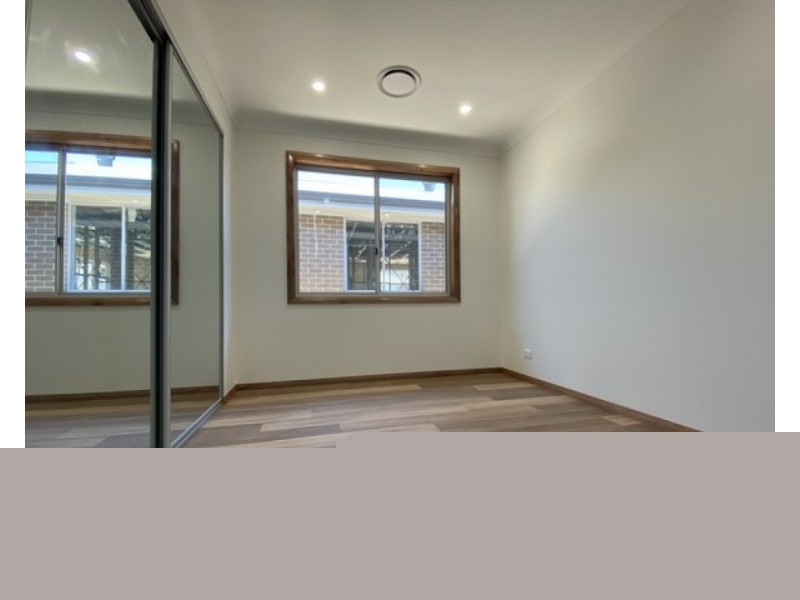 8 Dortmund Crescent, Marsden Park NSW 2765