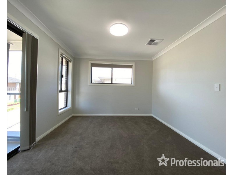 19 Galati Street, Riverstone NSW 2765