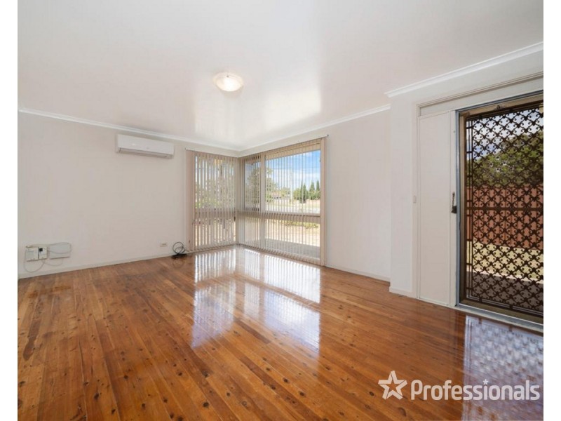 95 Eton Road, Cambridge Park NSW 2747