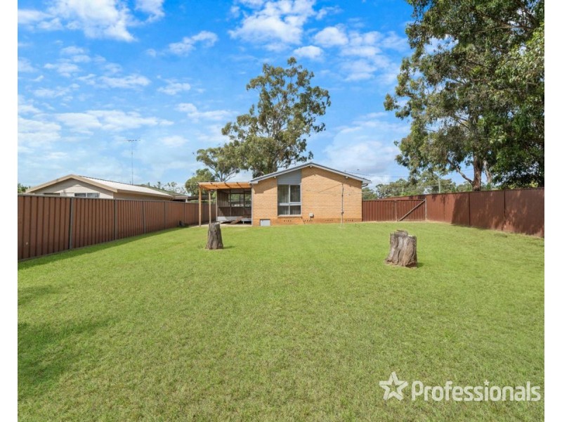 95 Eton Road, Cambridge Park NSW 2747