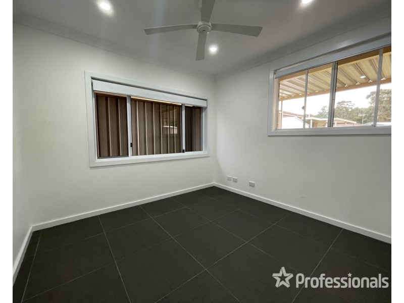 1 Anthea Place, Dean Park NSW 2761