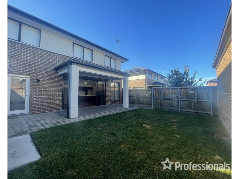 83 Hazelwood Avenue, Marsden Park NSW 2765