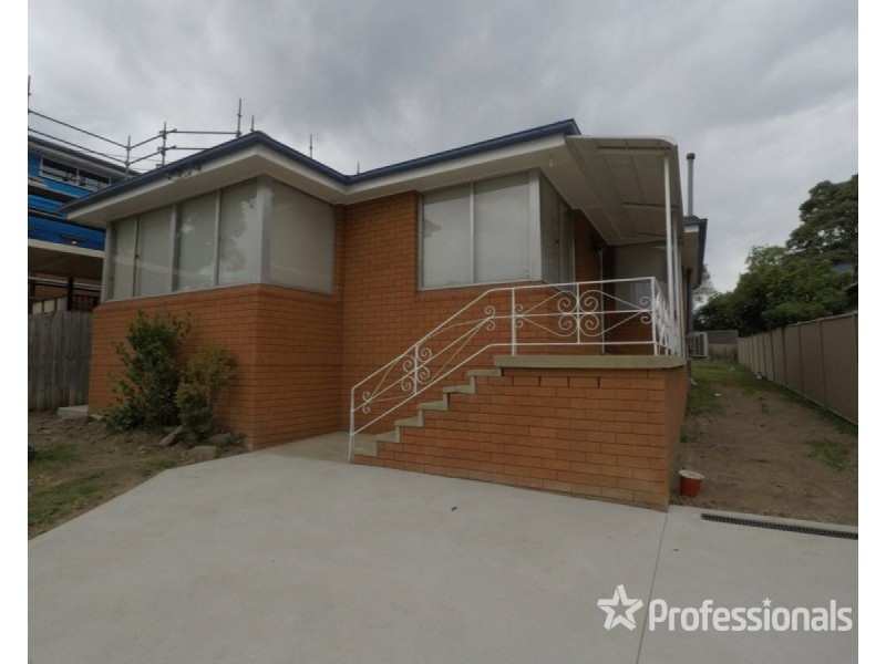 33 Woods Street, Riverstone NSW 2765