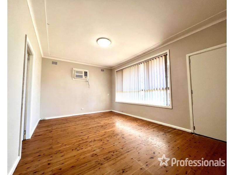 11 Crown Street, Riverstone NSW 2765