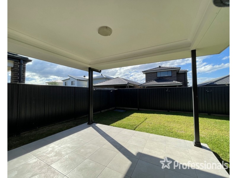 41 Tallulah Parade, Riverstone NSW 2765