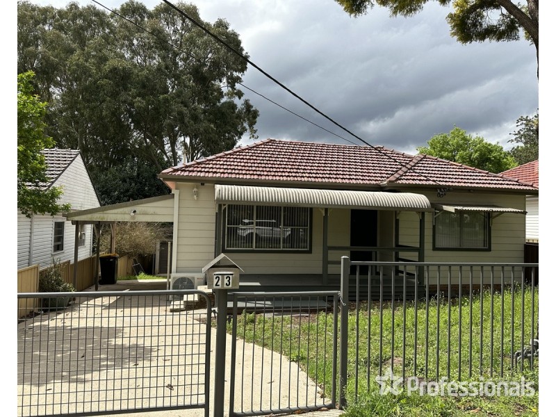 23 Moira Crescent, St Marys NSW 2760