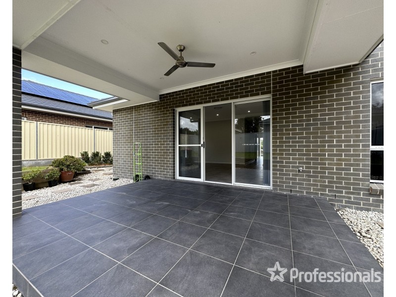 60 Gladstone Parade, Riverstone NSW 2765