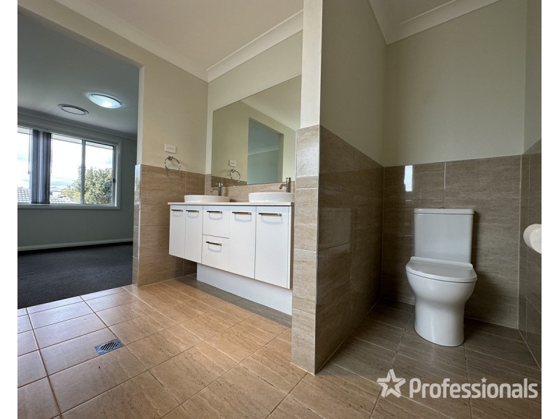 60 Gladstone Parade, Riverstone NSW 2765