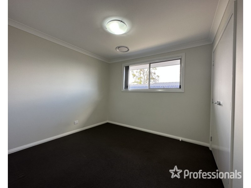 60 Gladstone Parade, Riverstone NSW 2765