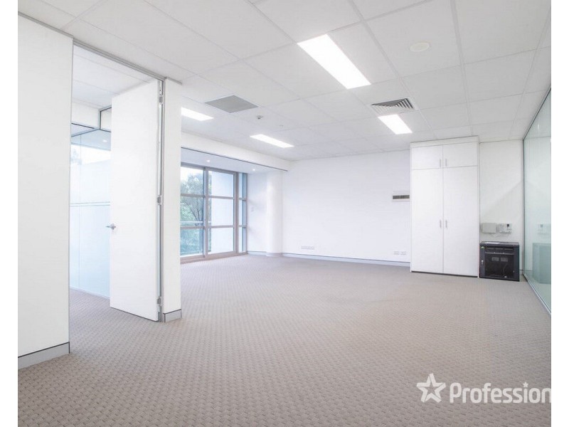 2.05/4 Columbia Court, Baulkham Hills NSW 2153