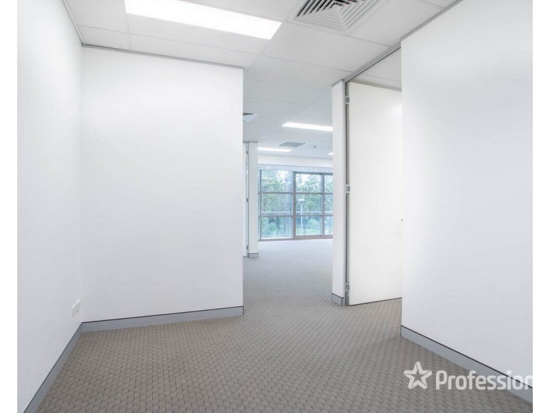 2.05/4 Columbia Court, Baulkham Hills NSW 2153