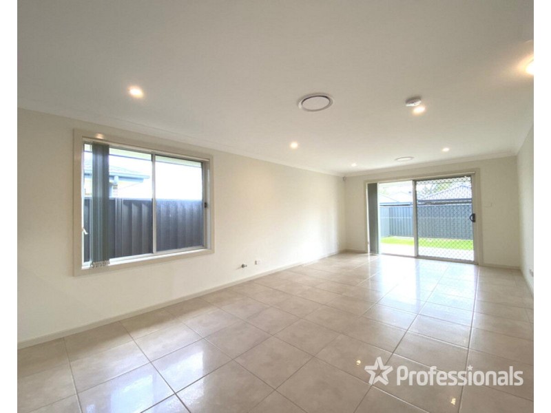 24 Durga Crescent, Riverstone NSW 2765