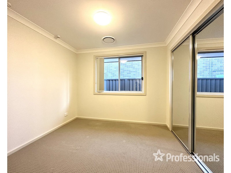 24 Durga Crescent, Riverstone NSW 2765