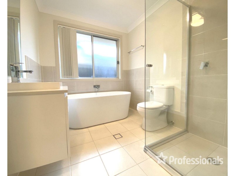 24 Durga Crescent, Riverstone NSW 2765