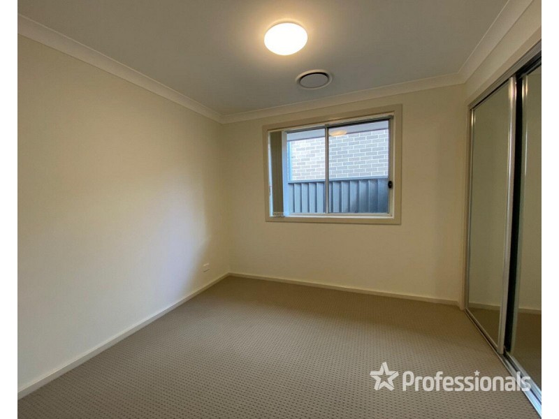 24 Durga Crescent, Riverstone NSW 2765