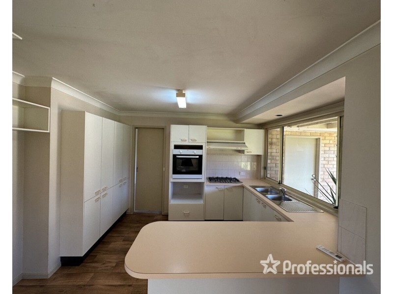 51 Pye Road, Quakers Hill NSW 2763