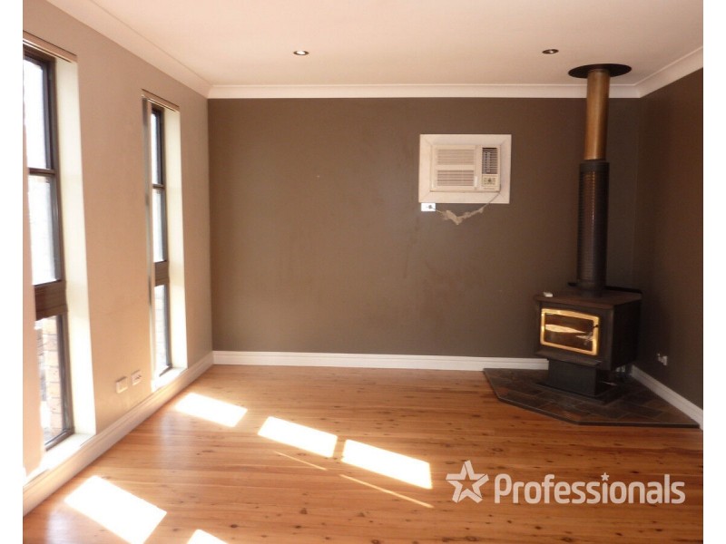 16 Hobart Street, Riverstone NSW 2765