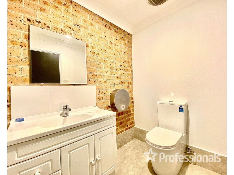 10 Edward Street, Riverstone NSW 2765