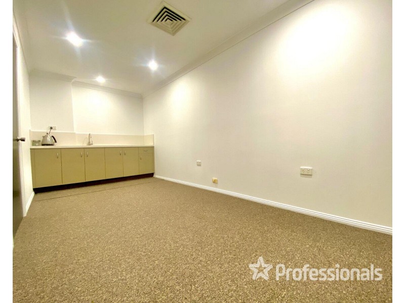 10 Edward Street, Riverstone NSW 2765