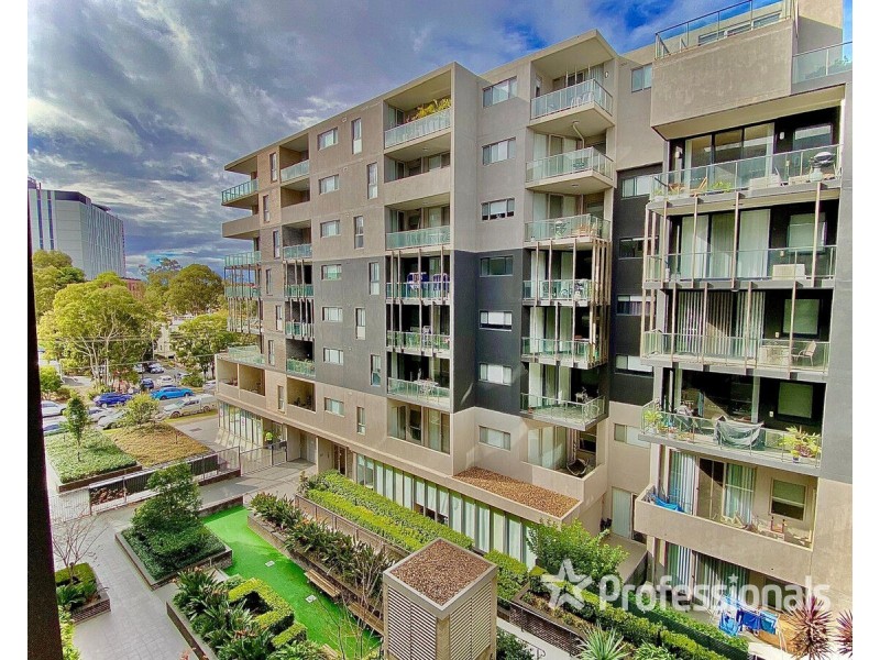 302C/48-56 Derby Street, Kingswood NSW 2747