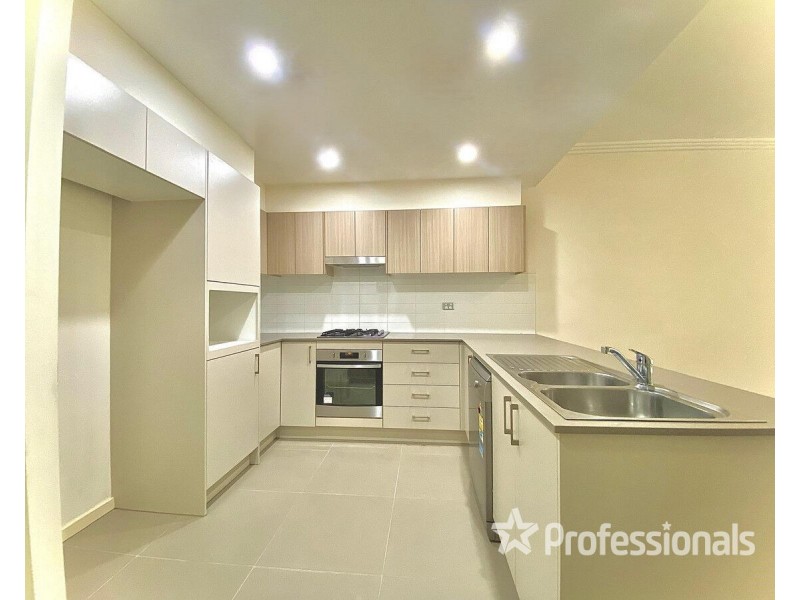 302C/48-56 Derby Street, Kingswood NSW 2747